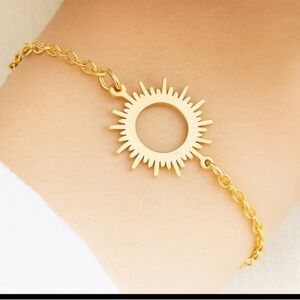 Antian Accessories™ Gold Sun Bracelet Minimalist Stainless Steel